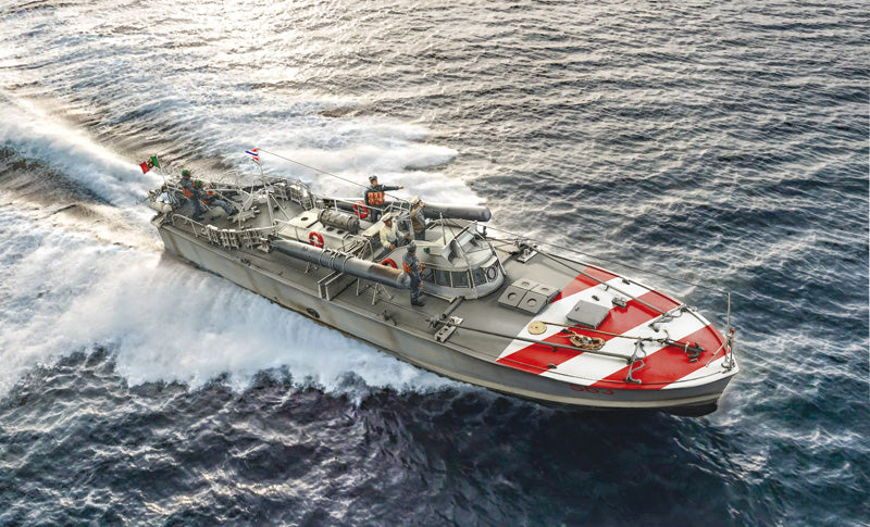 M.A.S. 563/568 with crew | 5626 | Italeri